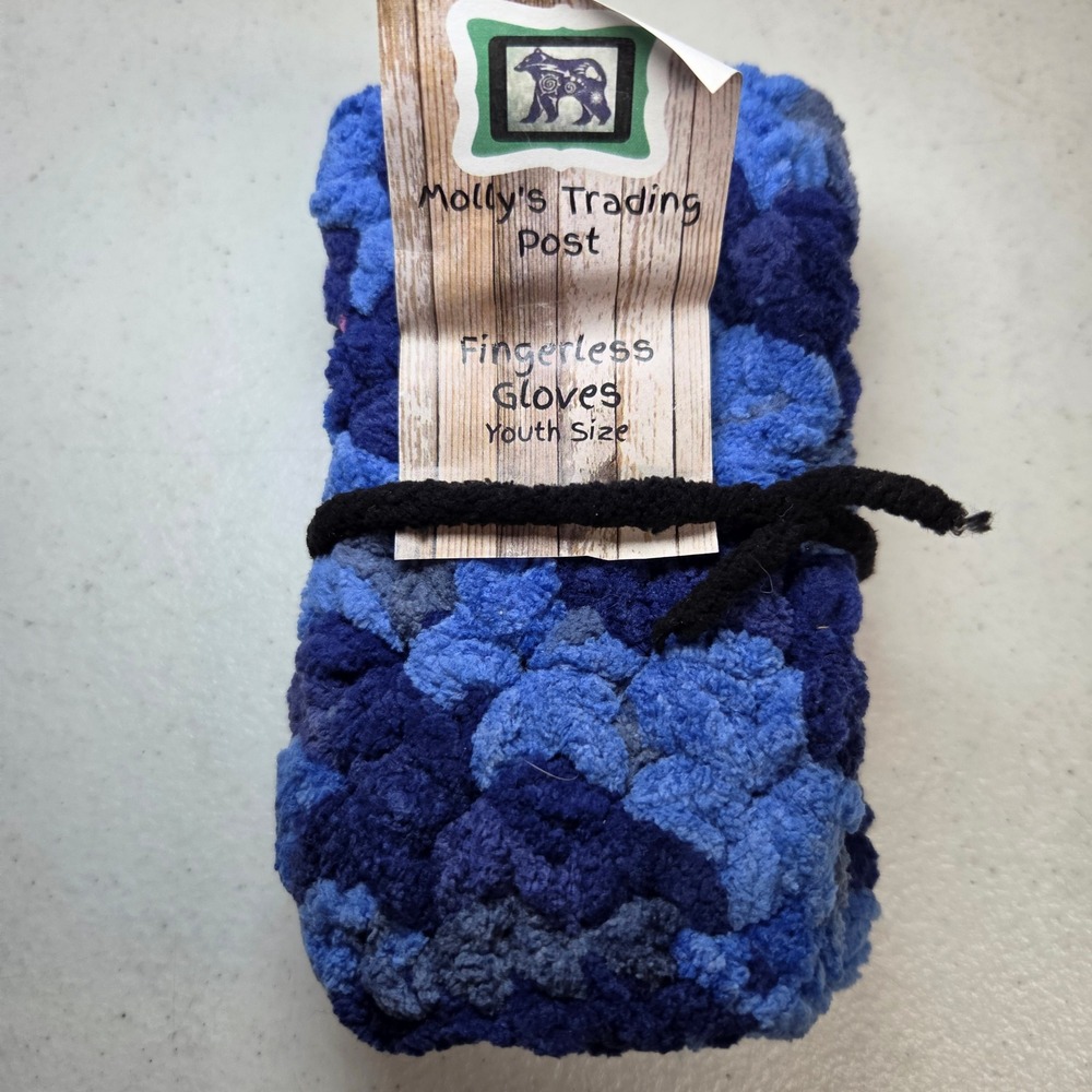 Mollys Trading Post Youth Fingerless Gloves Blue Crochet Chenille Soft Yarn
